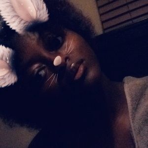 Meet your Posher, Jazmine